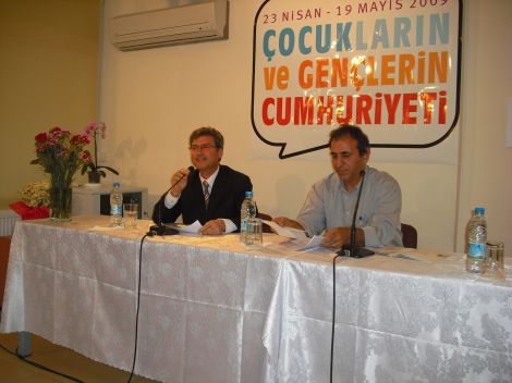  MUSTAFA EKMEKÇİ'Yİ ANMA 2009 ERDAL ATICI, AHMET ABAKAY